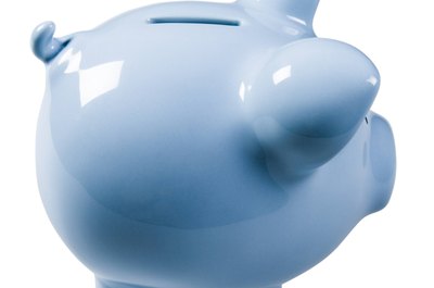 Photos.com/PhotoObjects.net/Getty Images There is a range of choices for saving money.