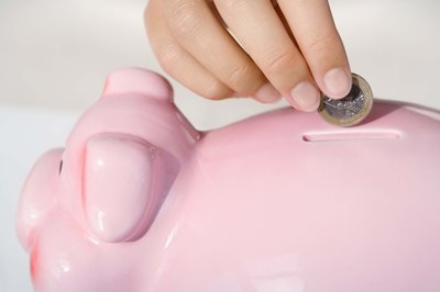 Jupiterimages/BananaStock/Getty Images The vast number of free tools available have made budgeting easier than ever.