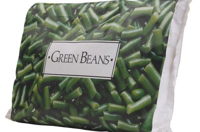 Hemera Technologies/PhotoObjects.net/Getty Images Many dogs enjoy frozen green beans as healthy treat.