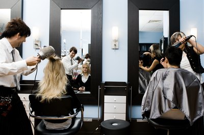 Jupiterimages/Photos.com/Getty Images Cosmetology internships provide students with hands-on experience.