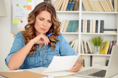 How to Make the Least Amount for Taxes Come Out of My Paycheck