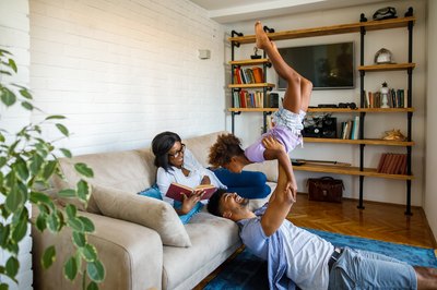 Can My Boyfriend Claim My Child on His Taxes?