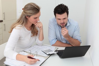 How to Calculate Federal & State Tax on an Early Withdrawal IRA