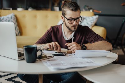 The Difference Between Internal Rate of Return and Return on Investment