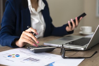 How do I Calculate an Initial Investment?