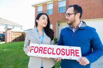 If My Name Is on a Title But Not on a Loan, Am I Still Responsible for a Foreclosure?
