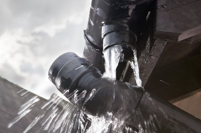 Does Homeowners Insurance Pay for Broken Gutters?