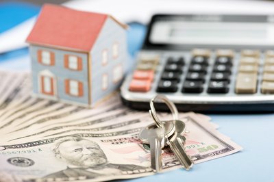 What Happens During Closing When a House Is Sold for Cash?