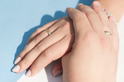 How to Handle a Husband & Wife's Money as a Married Couple