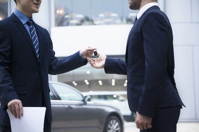 Does Your Car Insurance Go Down After You Own the Car?