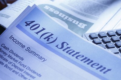 Can You Have a 401(k) and a TSP?