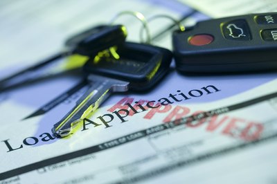 How Does Interest on a Car Loan Work?