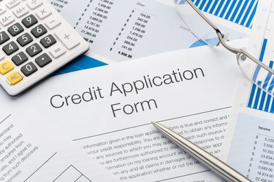 Do Credit Cards Check Your Bank Balance Before Issuing You a Card?