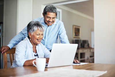 How Do Investment Funds Work?