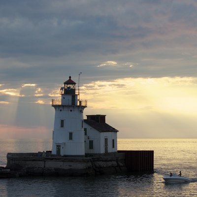 Hotels on Lake Erie in Cleveland, Ohio | USA Today