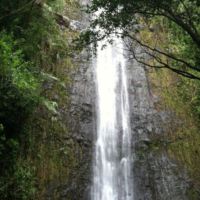 Guided Waterfall Tours in Oahu | USA Today