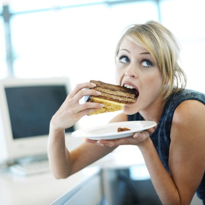 Stockbyte/Stockbyte/Getty Images Foods rich in fiber and protein promote natural appetite control.