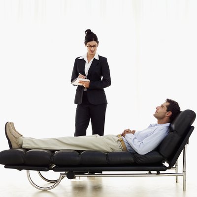 Stockbyte/Stockbyte/Getty Images There are many options available for a career in psychoanalysis.