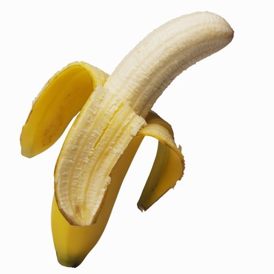 Stockbyte/Stockbyte/Getty Images Diced bananas and Bourke's parakeets go well together.