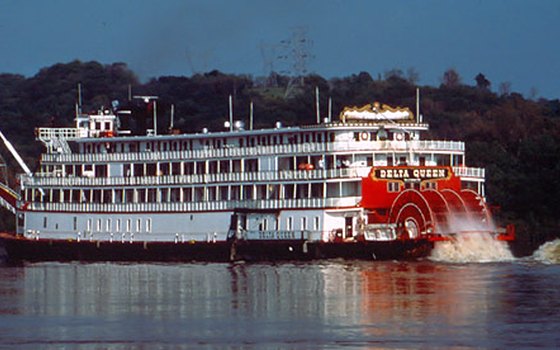 The History of the Delta Queen Steamboat | USA Today