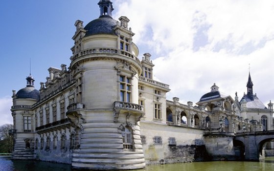 Chantilly is a fairytale castle surrounded by a moat.