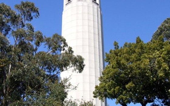 You can walk up the hill to Coit Tower near Freemont.