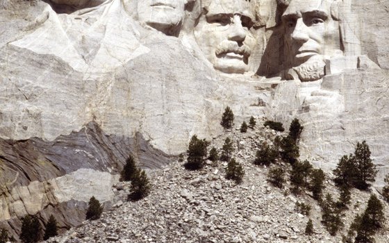 Presidents Washington, Jefferson, Roosevelt and Lincoln are on Mount Rushmore.
