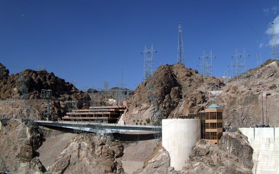 Hoover Dam parking garage and Visitor Center