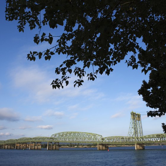 Portland, Oregon's biggest city, lies at the mouth of the Willamette River.