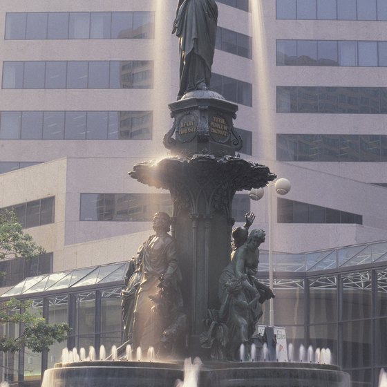 Cincy's iconic fountain sets the mood for the romantic city.