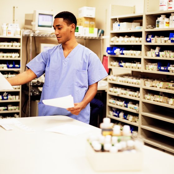 Customer service can be an integral part of a discount pharmacy's marketing plan.