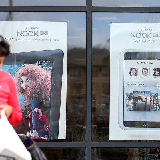 Barnes & Noble's Nook HD can run Android apps like a tablet.