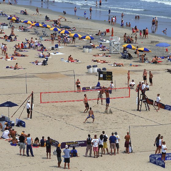 Sun-worshipers flock to Virginia Beach.