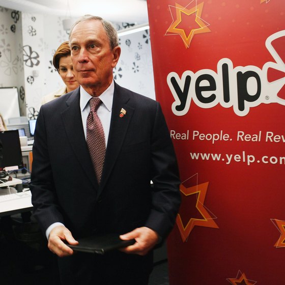 Yelp's distinctive logo is instantly recognizable on embedded badges.
