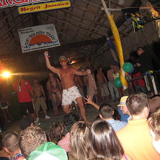 College spring break activities usa today