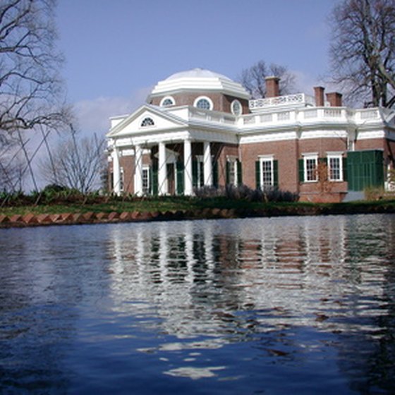 Thomas Jefferson's architecture influenced many historic buildings in Virginia, including the State Capitol.