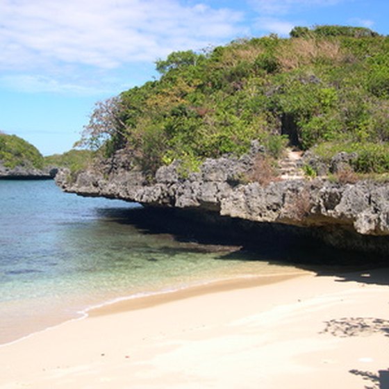 Thimble Islands is a group of smaller islands