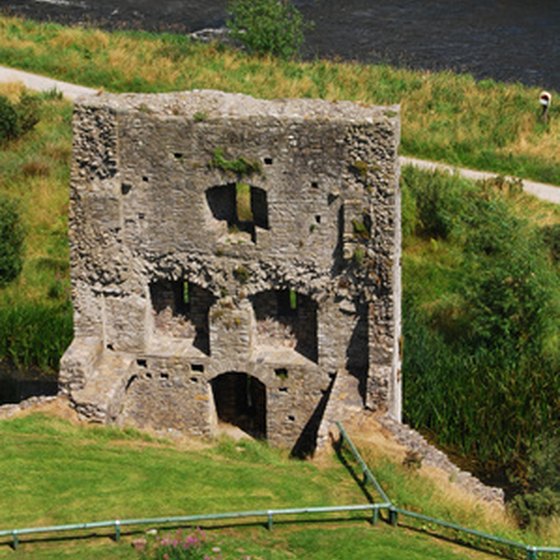 Ruin in the Irish countryside