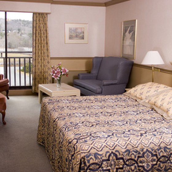 Stay at Harrison's family-friendly motels, and save money on traveling expenses.