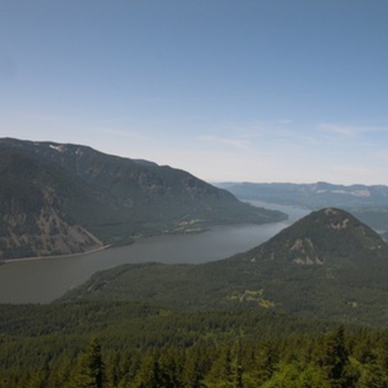 The Columbia River flows through a spectacular gorge in the Cascade Range.