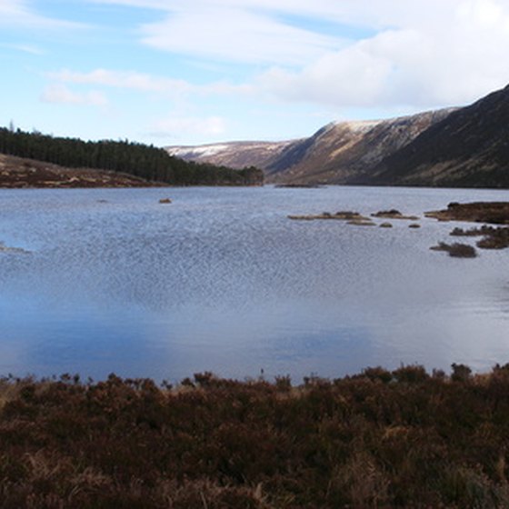 Blue lochs feature prominently on many Scottish hikes.
