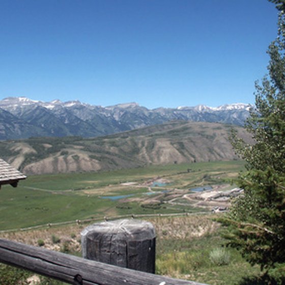 Cabins in Grand Teton National Park are surrounded by breathtaking landscapes.