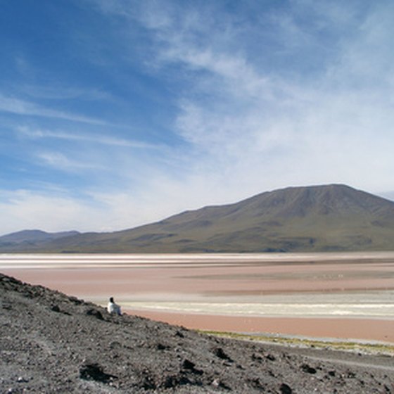 The deserts of Peru indicate the varied climate of the continent.