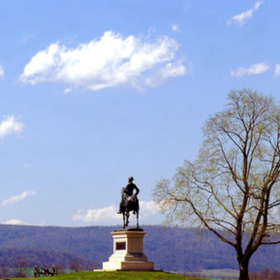 The Gettysburg battlefield features more than 1,300 monuments.