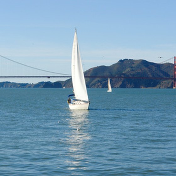 San Francisco Bay cruises offer striking views of Fisherman's Wharf and the Golden Gate Bridge.