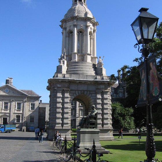 Many Irish cycling tours start in Dublin.