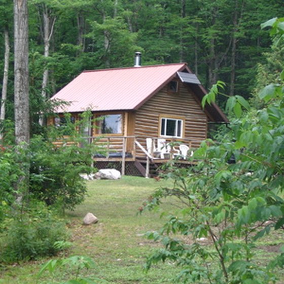 A cozy log cabin makes a great getaway.