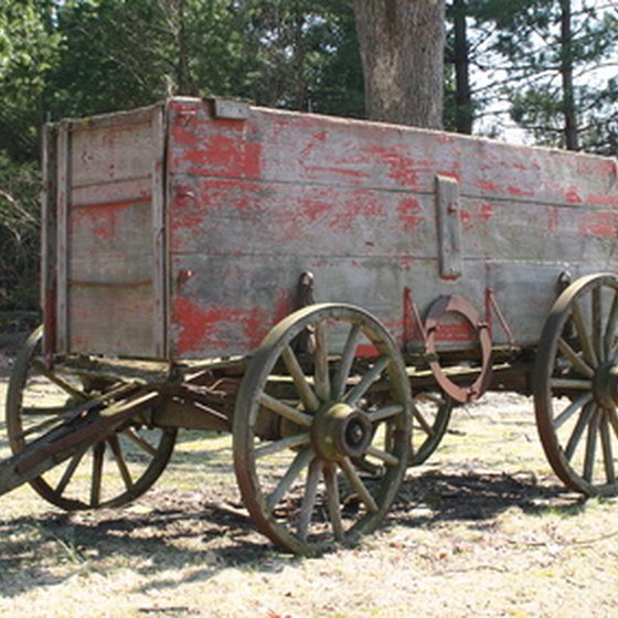 Dude ranches serve chuck wagon meals at the end of a ride