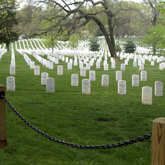 Arlington Cemetery is in Arlington, VA, home to many cheap hotels for visitors to the Washington, DC area