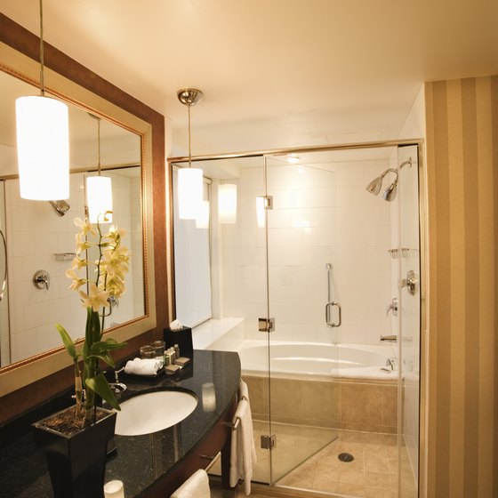 5 star hotel bathrooms